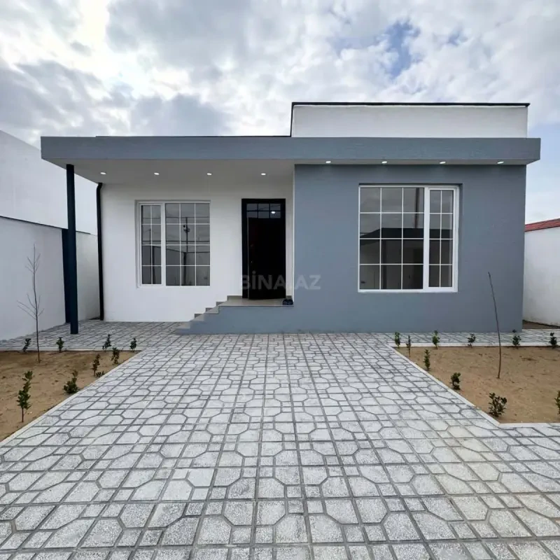 Satılır 3 otaqlı həyət evi 100 m²