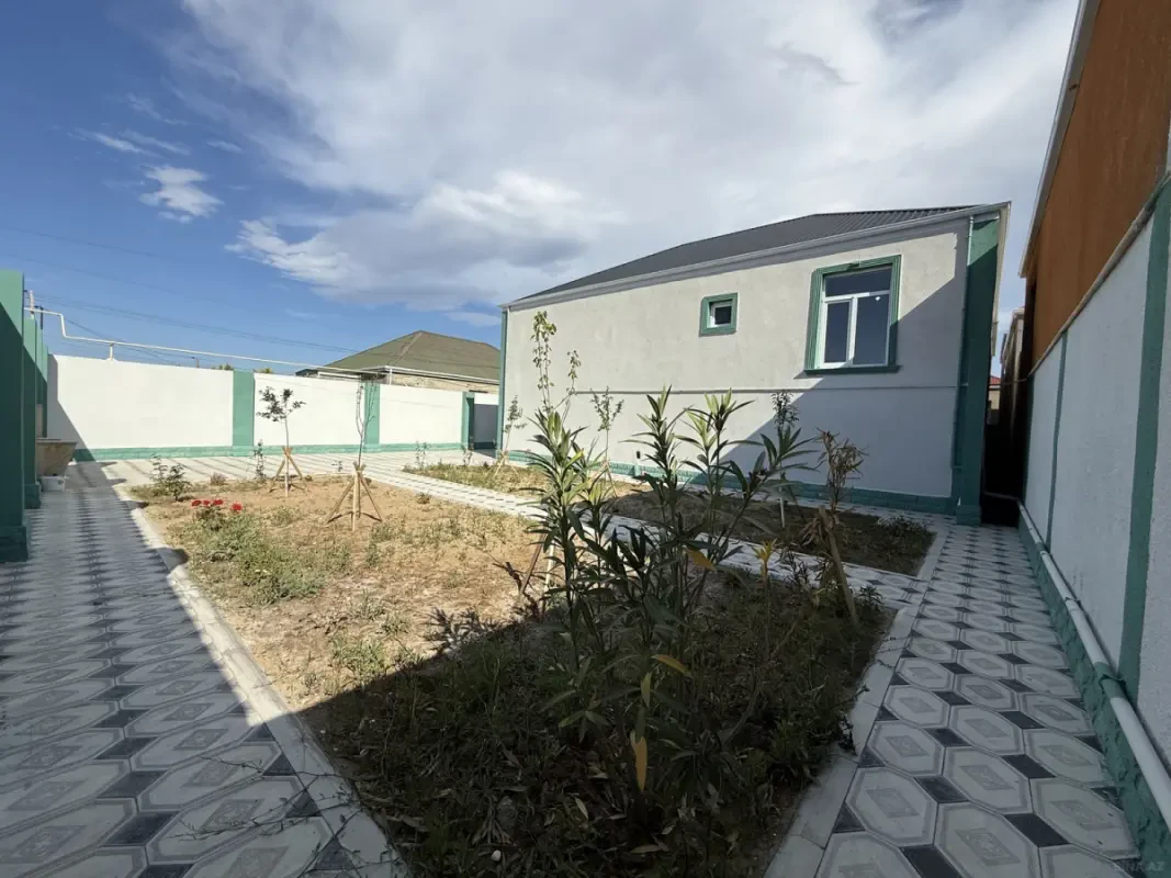 Satılır 4 otaqlı həyət evi 110 m²