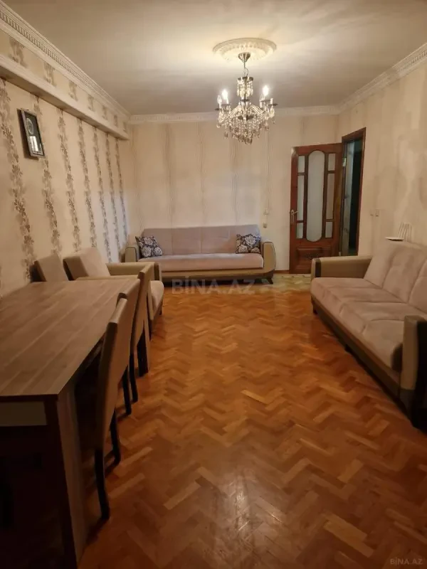 Kirayə verilir 3 otaqlı mənzil 95 m²