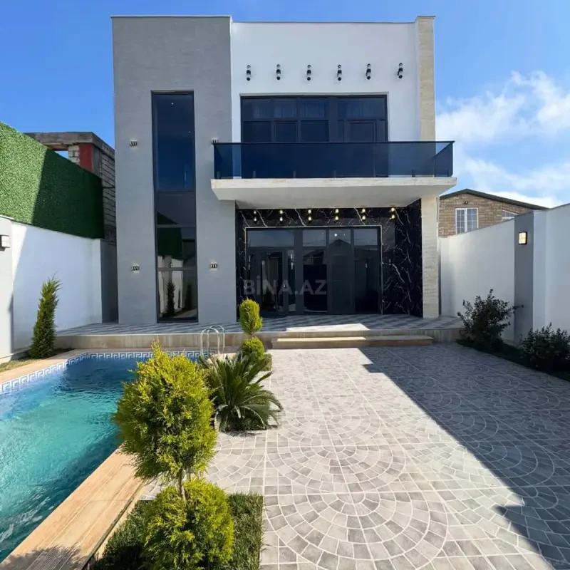 Satılır 4 otaqlı həyət evi 270 m²