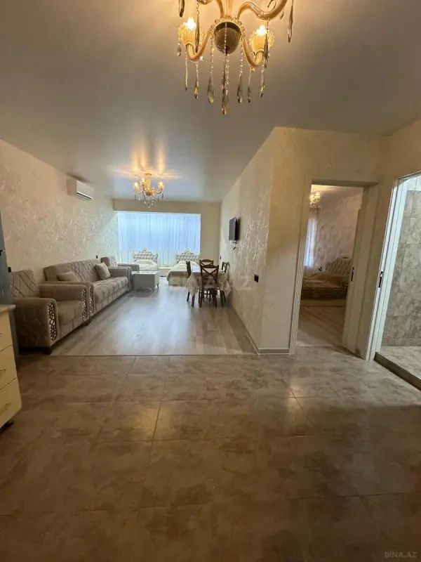 Kirayə verilir 2 otaqlı mənzil 70 m²