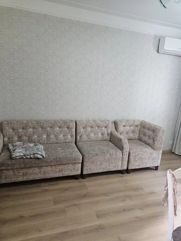 Kirayə verilir 2 otaqlı mənzil 50 m²