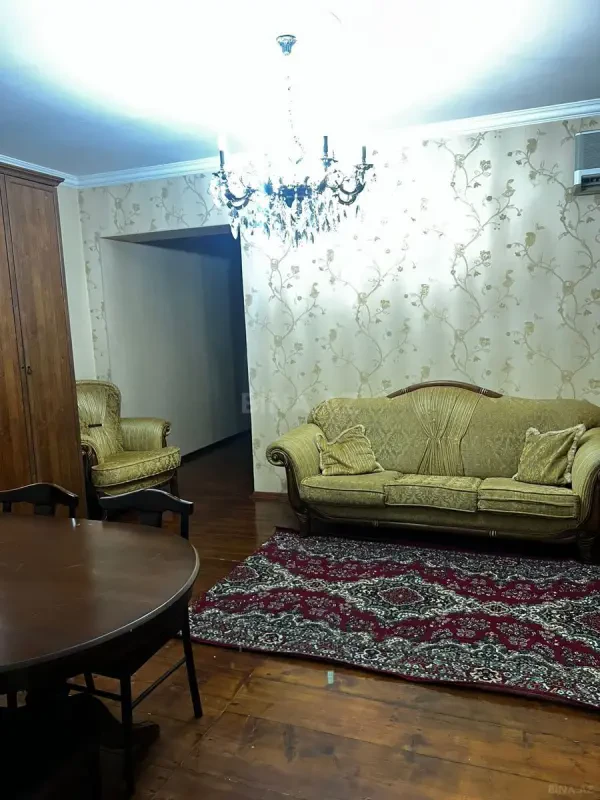 Kirayə verilir 2 otaqlı həyət evi 75 m²