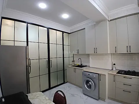 Kirayə verilir 2 otaqlı mənzil 75 m² — Bakı, Nəsimi 2 otaq 75.00 m²