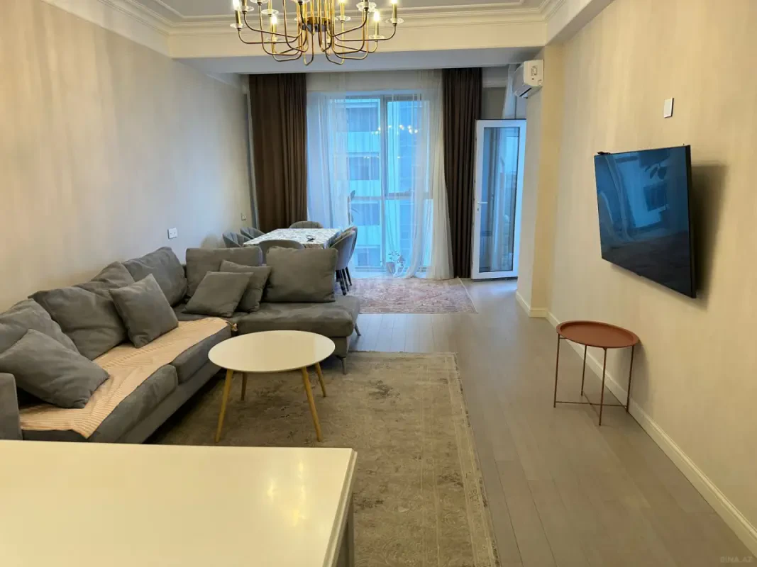 Kirayə verilir 3 otaqlı mənzil 110 m²