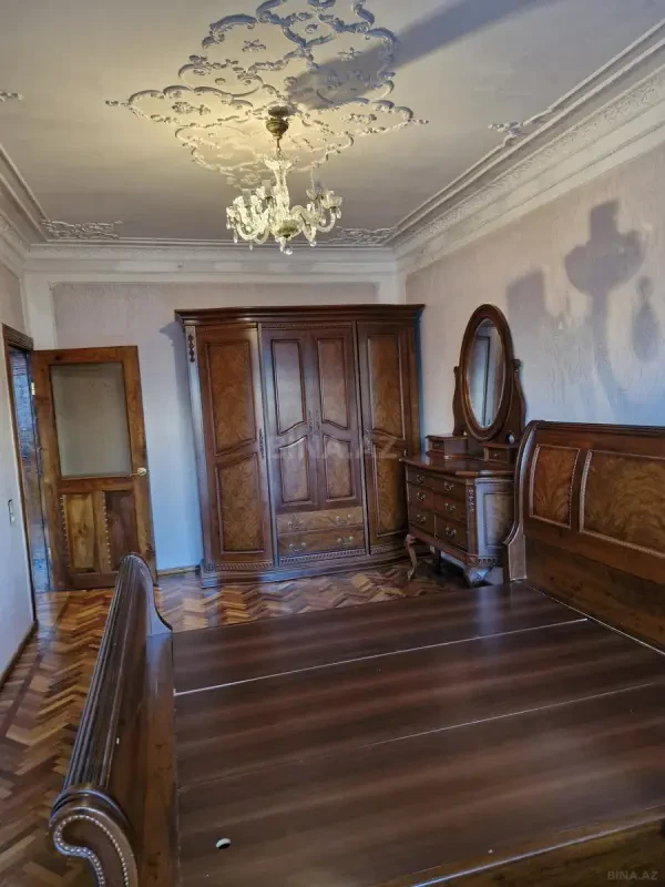 Kirayə verilir 3 otaqlı mənzil 76 m²