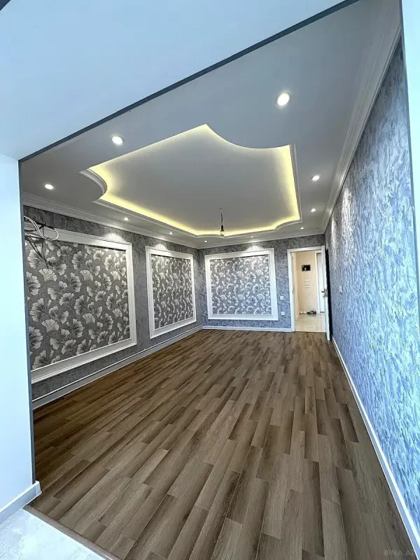 Satılır 2 otaqlı mənzil 67 m²