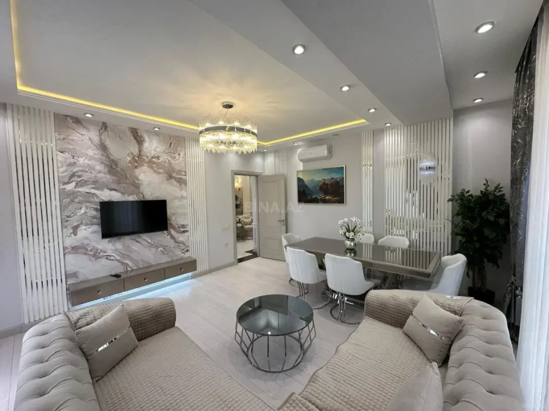 Kirayə verilir 2 otaqlı mənzil 85 m²