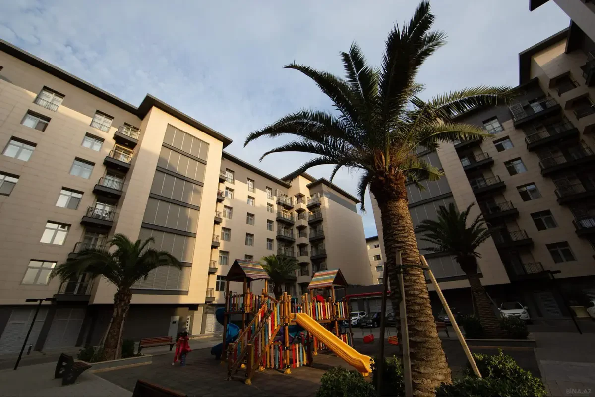Kirayə verilir 3 otaqlı mənzil 115 m²