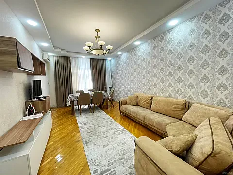 Kirayə verilir 3 otaqlı mənzil 90 m² — Bakı, İnşaatçılar 3 otaq 90.00 m²