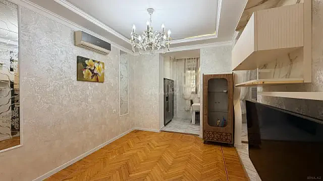 Satılır 3 otaqlı mənzil 80 m² — Bakı 3 otaq 80.00 m²