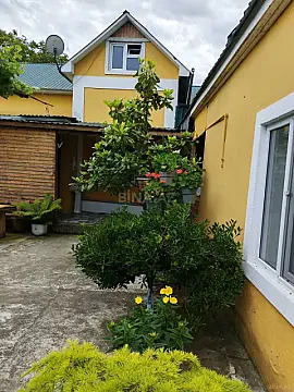 Kirayə verilir 3 otaqlı həyət evi 250 m² — Bakı 3 otaq 250.00 m²
