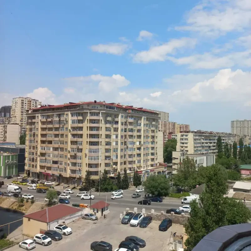 Satılır 3 otaqlı mənzil 91 m²