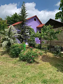 Kirayə verilir 2 otaqlı həyət evi 70 m² — Oğuz 2 otaq 70.00 m²