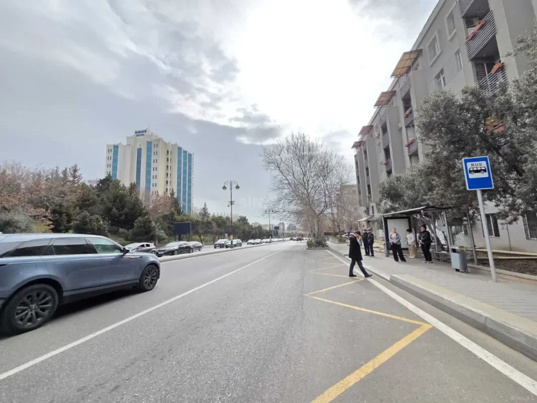 Satılır 2 otaqlı mənzil 55 m²