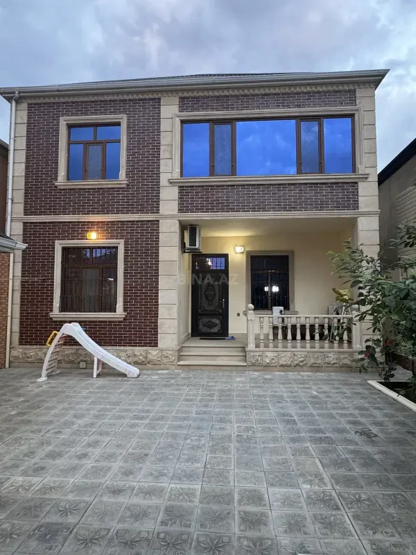 Satılır 5 otaqlı həyət evi 170 m²