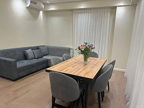 Kirayə verilir 2 otaqlı mənzil 72 m² — Bakı, Yasamal 2 otaq 72.00 m²