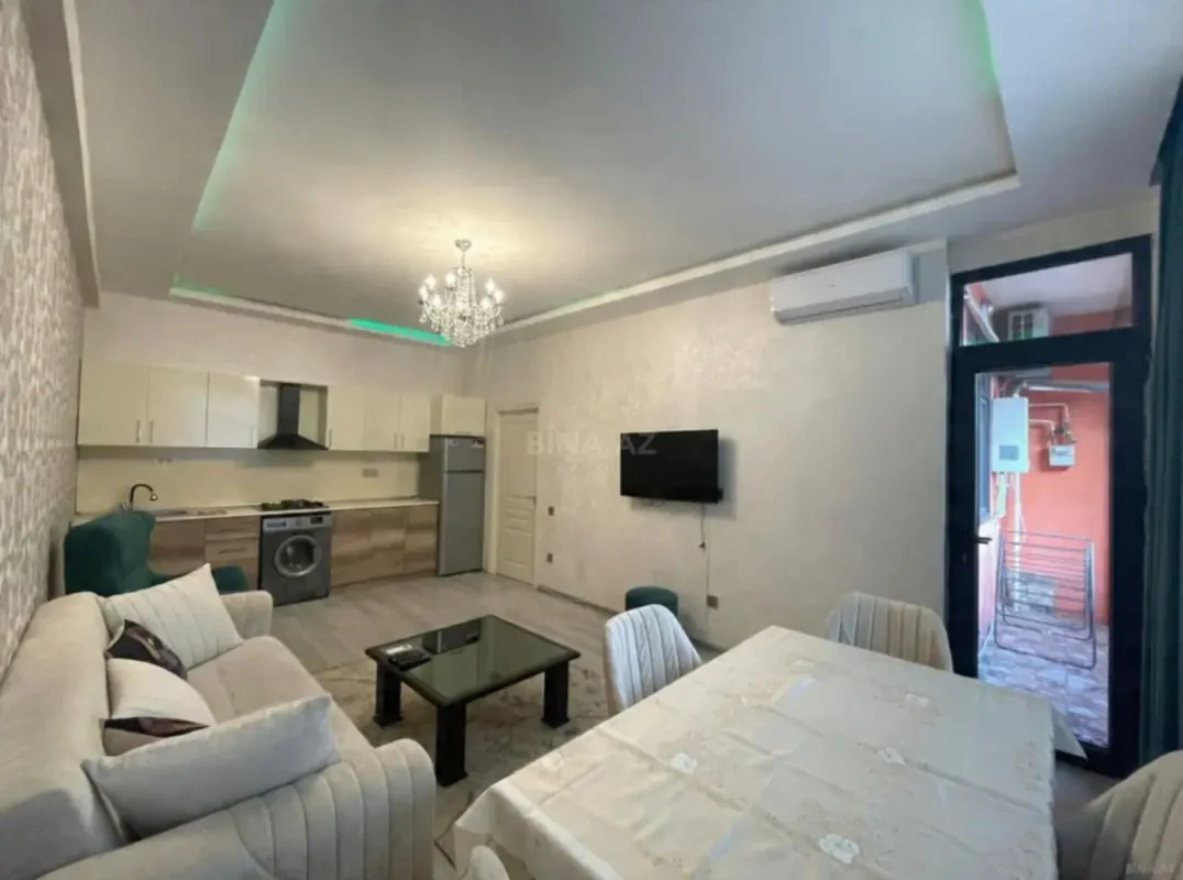 Kirayə verilir 2 otaqlı mənzil 60 m²
