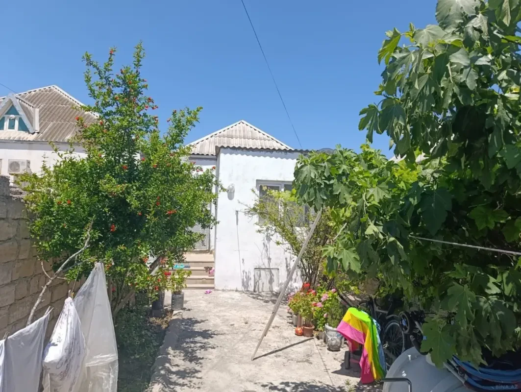 Satılır 3 otaqlı həyət evi 80 m²