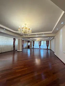 Satılır 5 otaqlı mənzil 530 m² — Bakı, Nizami 5 otaq 530.00 m²
