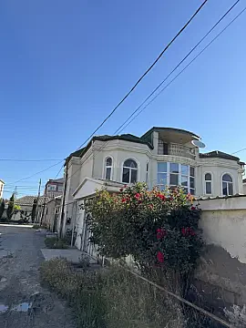 Satılır 6 otaqlı həyət evi 308 m² — Bakı, M.Ə.Rəsulzadə qəs. 6 otaq 308.00 m²