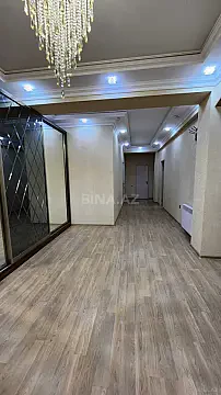 Satılır 3 otaqlı mənzil 150 m² — Bakı, İnşaatçılar 3 otaq 150.00 m²