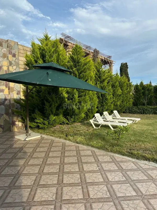 Kirayə verilir 3 otaqlı həyət evi 200 m²