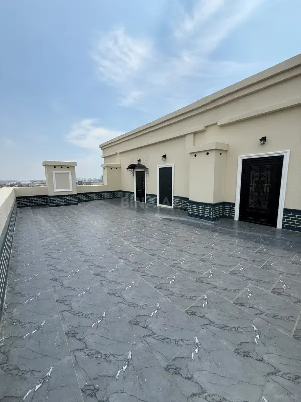 Satılır 6 otaqlı mənzil 340 m²