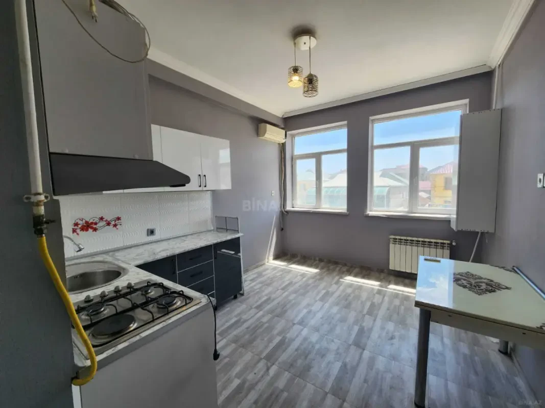 Satılır 2 otaqlı mənzil 43.5 m²