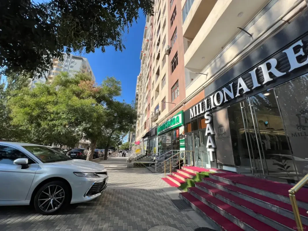 Satılır 3 otaqlı mənzil 150 m²
