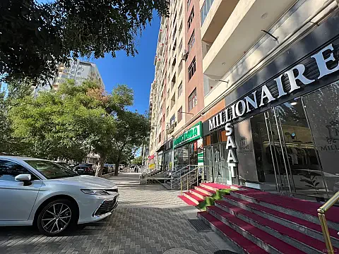 Satılır 3 otaqlı mənzil 150 m² — Bakı 3 otaq 150.00 m²