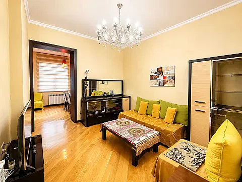 Satılır 3 otaqlı mənzil 88 m² — Bakı, Nizami 3 otaq 88.00 m²
