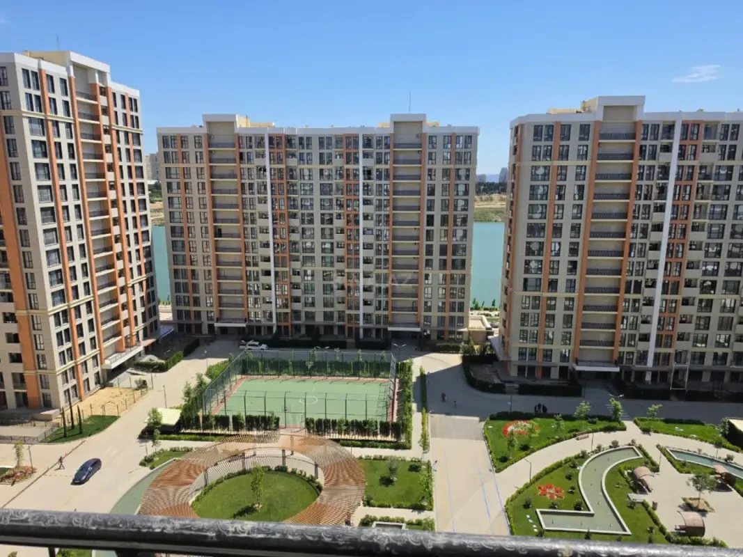 Kirayə verilir 2 otaqlı mənzil 55 m²
