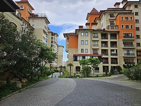 Kirayə verilir 3 otaqlı mənzil 151 m² — Bakı, Nərimanov 3 otaq 151.00 m²