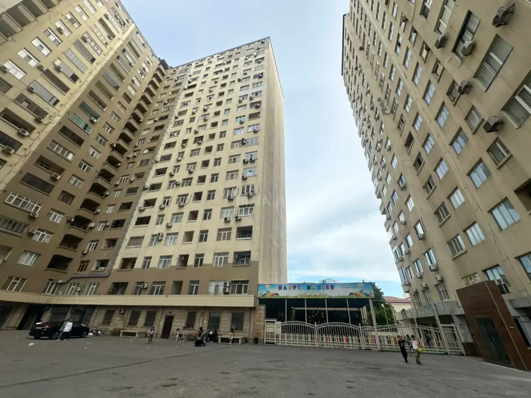 Satılır 3 otaqlı mənzil 88 m²
