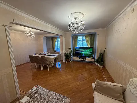 Satılır 4 otaqlı mənzil 110 m² — Bakı 4 otaq 110.00 m²