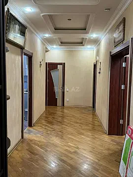 Satılır 4 otaqlı mənzil 160 m² — Bakı, Memar Əcəmi yanı 4 otaq 160.00 m²