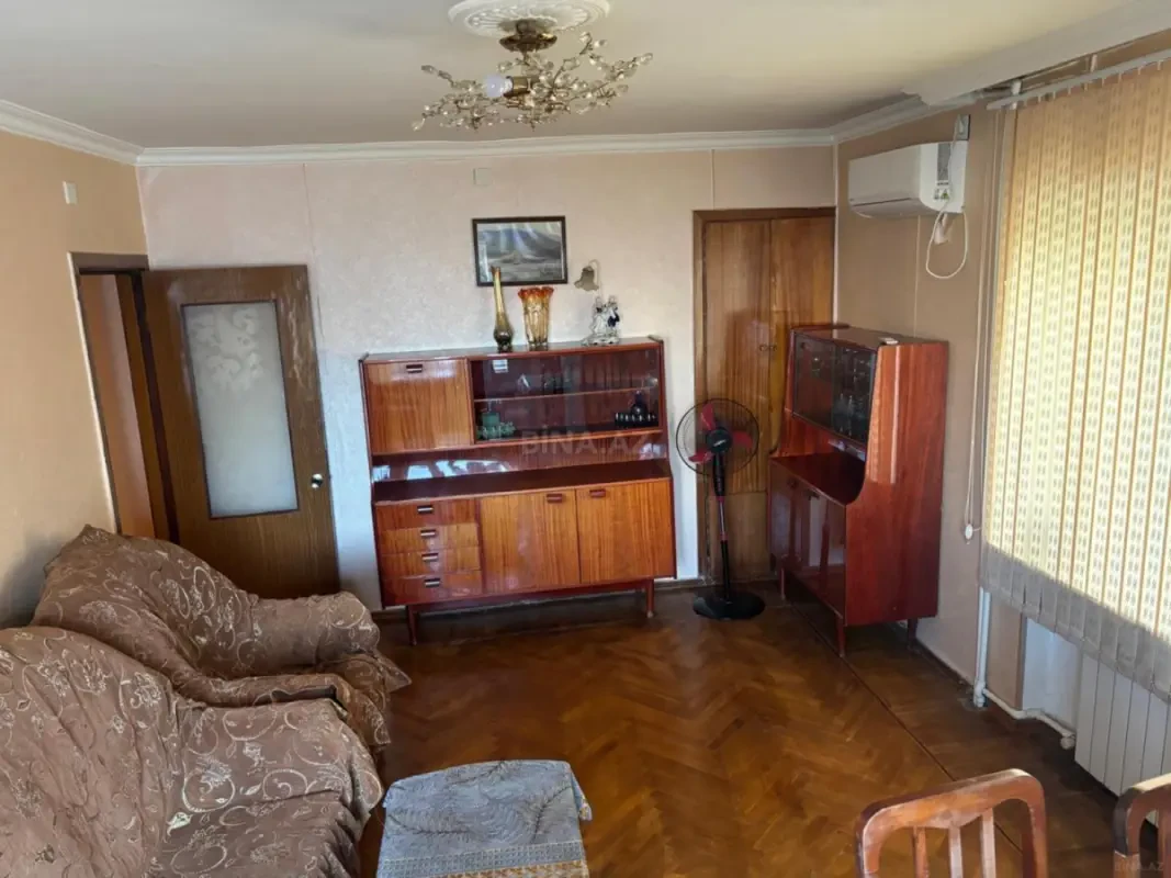 Kirayə verilir 2 otaqlı mənzil 70 m²