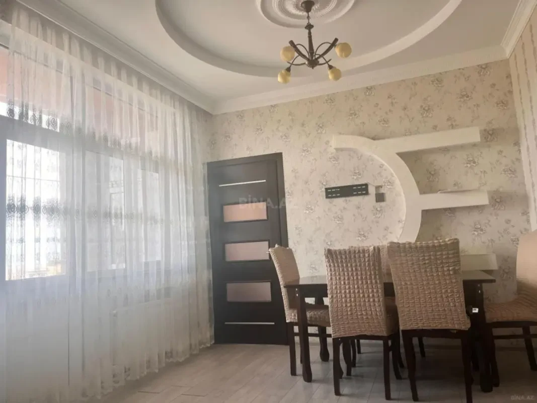 Kirayə verilir 3 otaqlı mənzil 98 m²