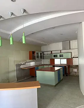 Kirayə verilir 15 otaqlı həyət evi 980 m² — Bakı 15 otaq 980.00 m²