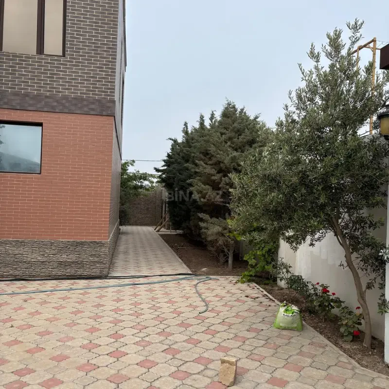 Kirayə verilir 5 otaqlı həyət evi 224 m²