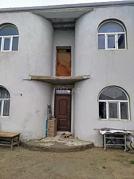 Satılır 5 otaqlı həyət evi 180 m² — Bakı 5 otaq 180.00 m²