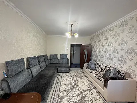 Satılır 2 otaqlı mənzil 65 m² — Bakı, Həzi Aslanov qəs. 2 otaq 65.00 m²