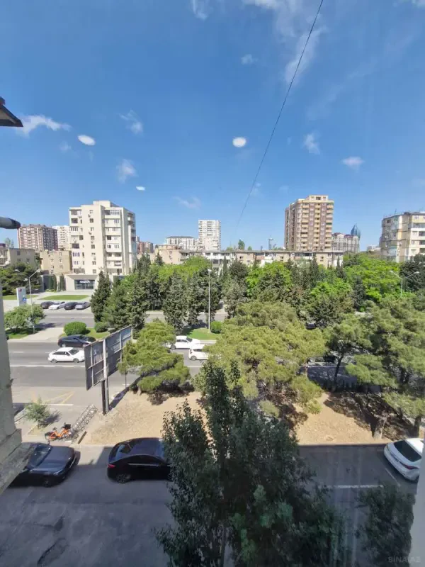 Satılır 3 otaqlı mənzil 80 m²