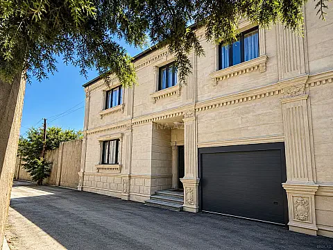 Satılır 4 otaqlı həyət evi 170 m² — Bakı 4 otaq 170.00 m²