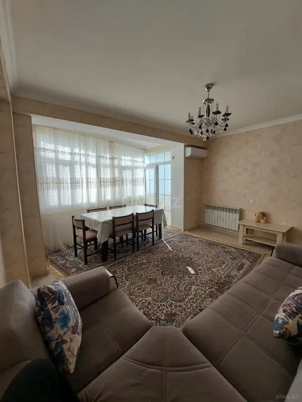 Kirayə verilir 3 otaqlı mənzil 82 m²