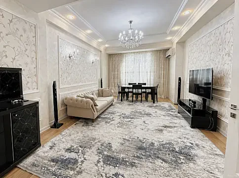 Satılır 3 otaqlı mənzil 130 m² — Bakı, Nəsimi 3 otaq 130.00 m²