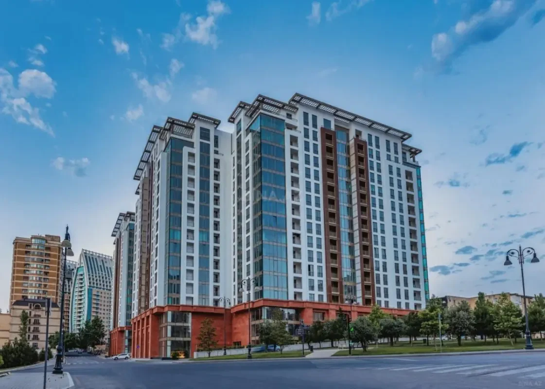 Satılır 3 otaqlı mənzil 100 m²