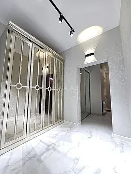 Kirayə verilir 3 otaqlı mənzil 120 m² — Bakı, Nərimanov 3 otaq 120.00 m²