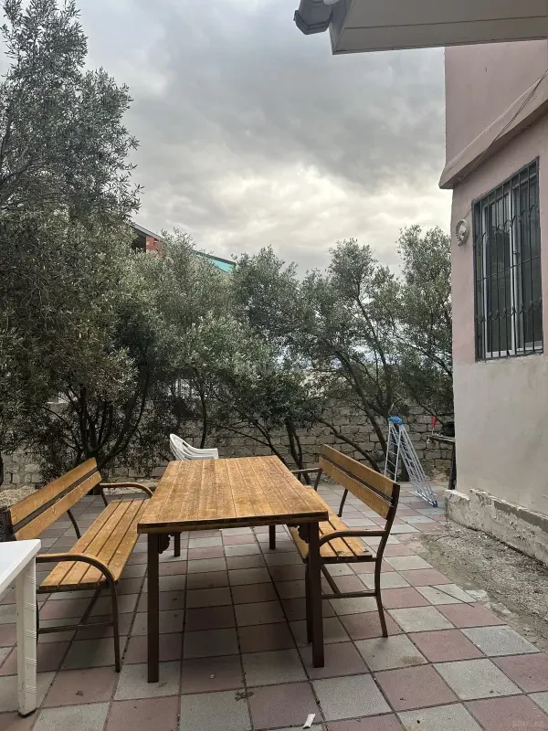 Kirayə verilir 5 otaqlı həyət evi 210 m²